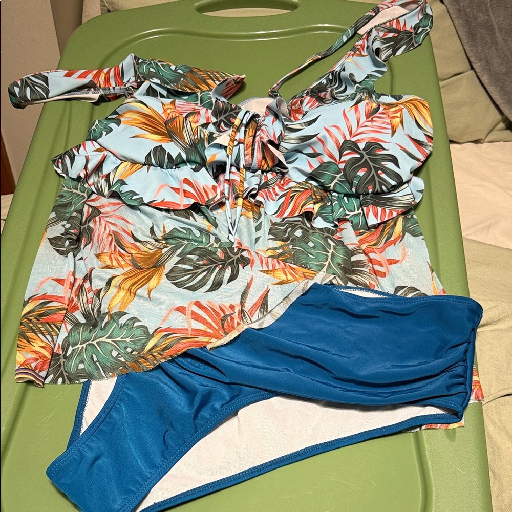 Tropical Leaf Print Swimsuit